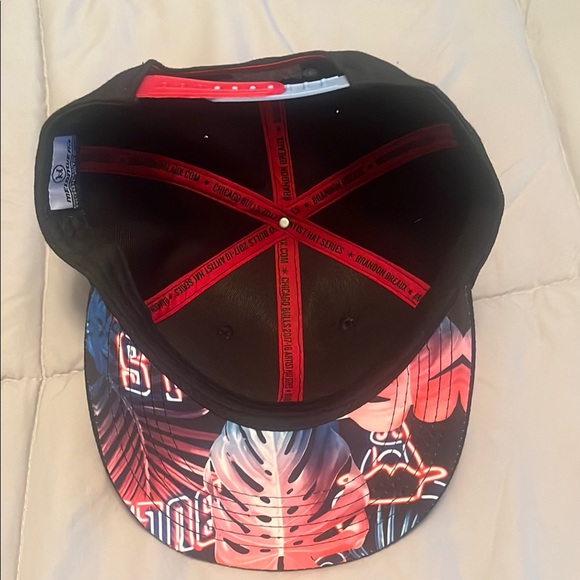 Chicago Bulls Black Cap - Picture 3 of 3